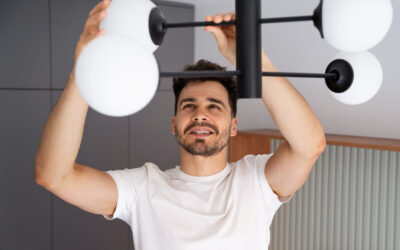 Come preparare lampade e lampadari per un trasloco senza danneggiare vetri e componenti delicati